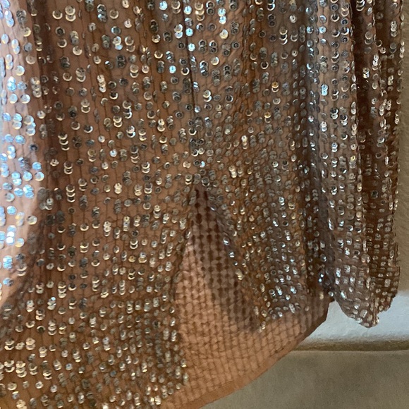 Dress sequence - Picture 17 of 17